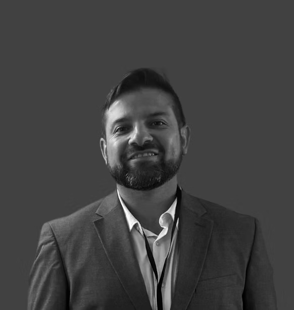 Igor Alejandro Agustín Rojas Ramírez / Director Comercial
